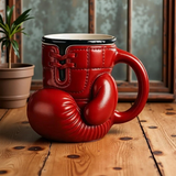 Knockout - Caneca artesanal força e estilo em cada gole.