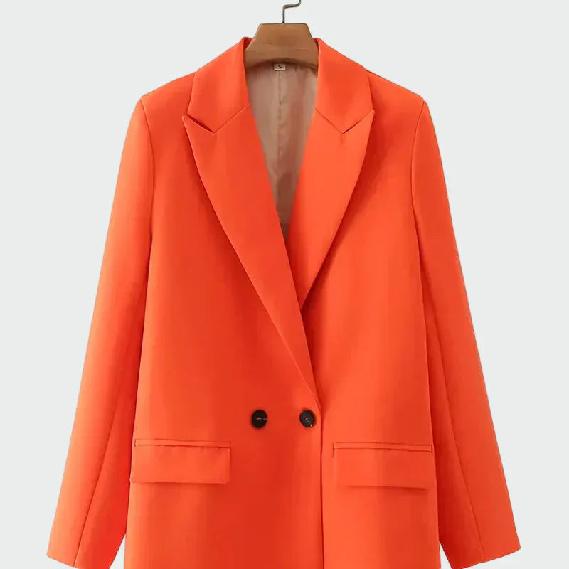 Casaco Oversized com Linha Moderna
